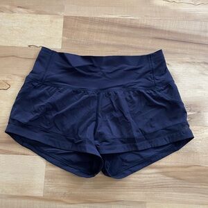 Lululemon Women’s Hotty Hot Short 2.5” - Navy